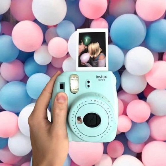 Blue Polaroid Camera - Picture 3 of 4